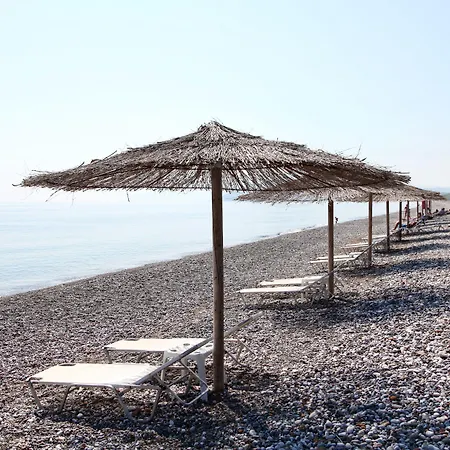 ホテル Thalatta Seaside