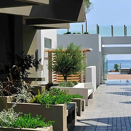 Thalatta Seaside ホテル