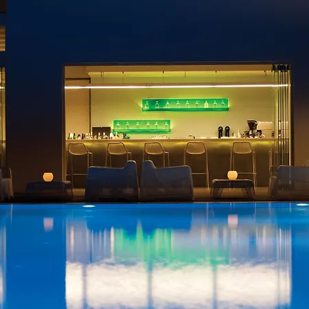 ホテル Thalatta Seaside 4*