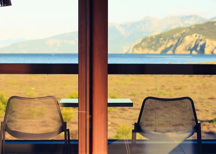 Ξενοδοχείο Thalatta Seaside Αγία Άννα